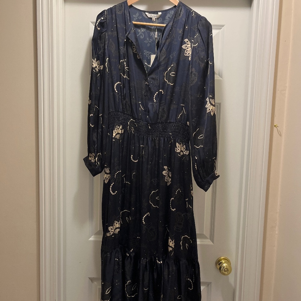 New Tucker Juliette Dress - Legacy Lace in Stretch Georgette. Size M